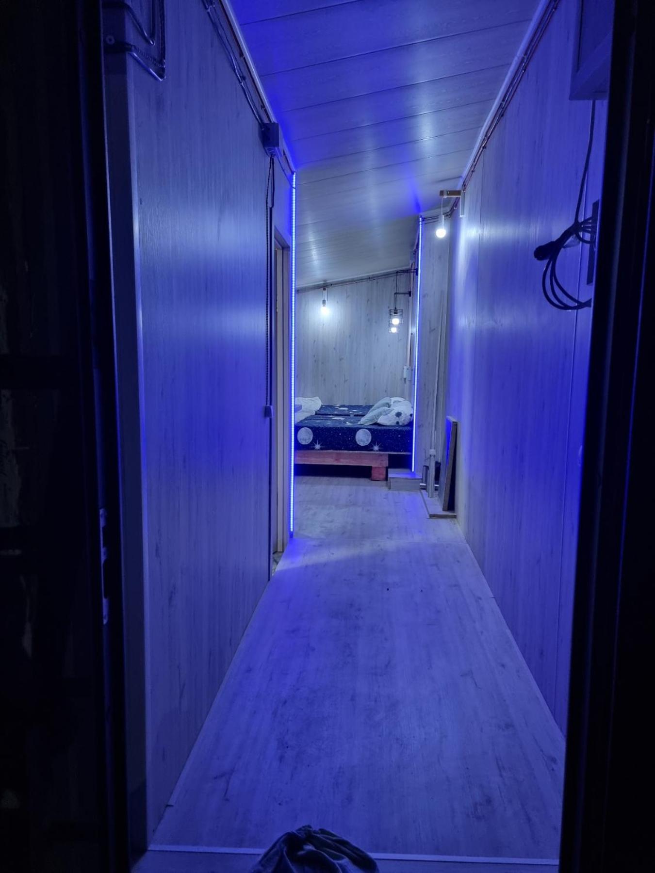 Luxury Apartament In คีชีเนา ภายนอก รูปภาพ
